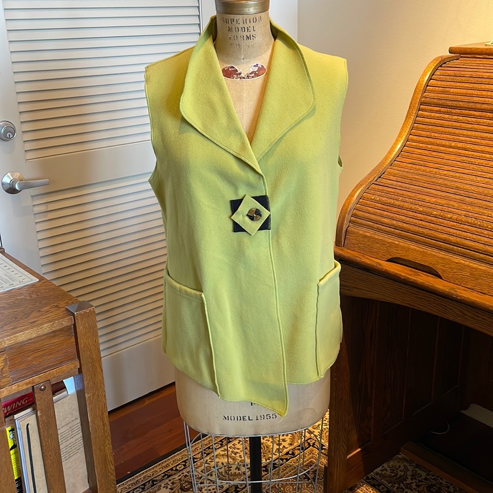 Lime green Janska fleece vest